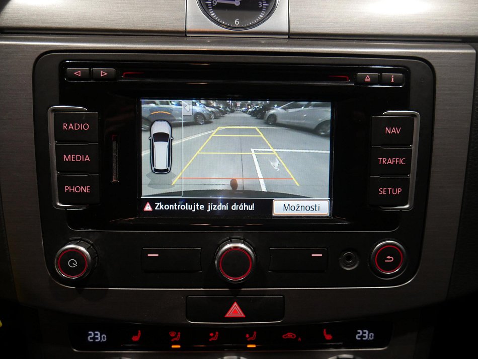 Volkswagen Passat 1.4TSi 