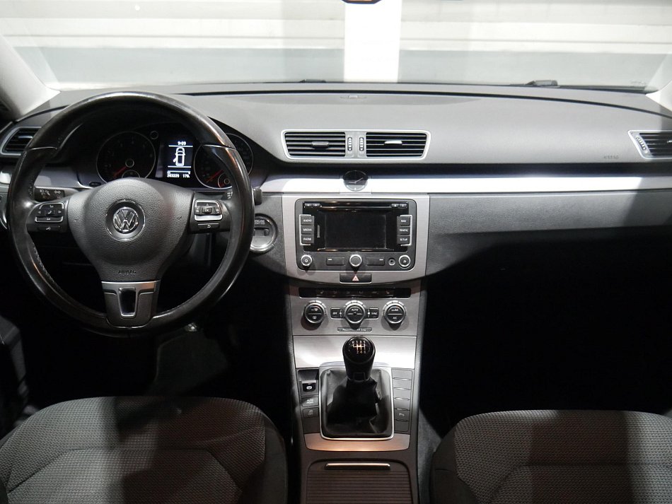 Volkswagen Passat 1.4TSi 