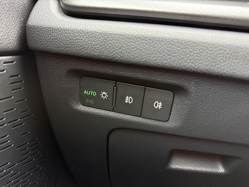 Škoda Octavia IV 1.5 TSi Ambition