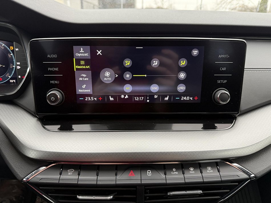 Škoda Octavia IV 1.5 TSi Ambition