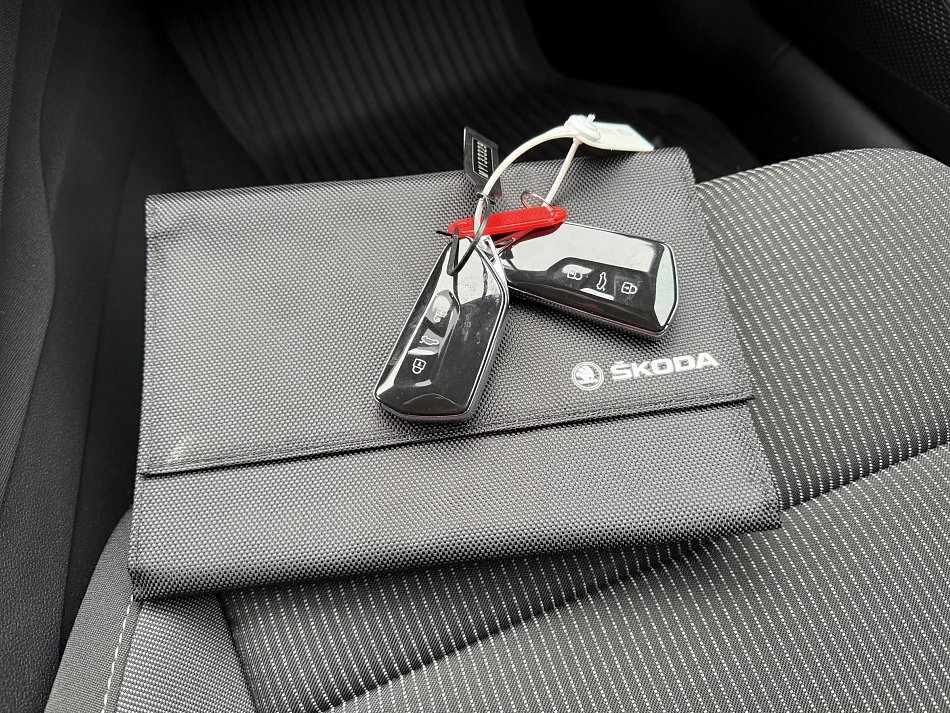 Škoda Octavia IV 1.5 TSi Ambition