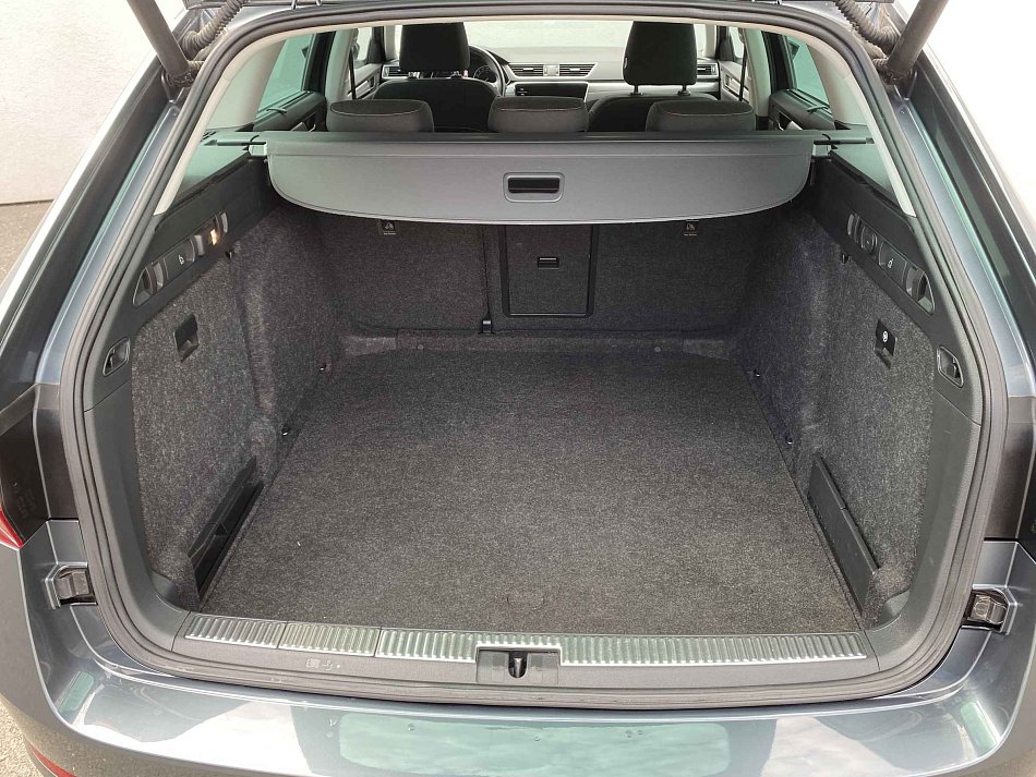Škoda Superb III 2.0 TDi Style