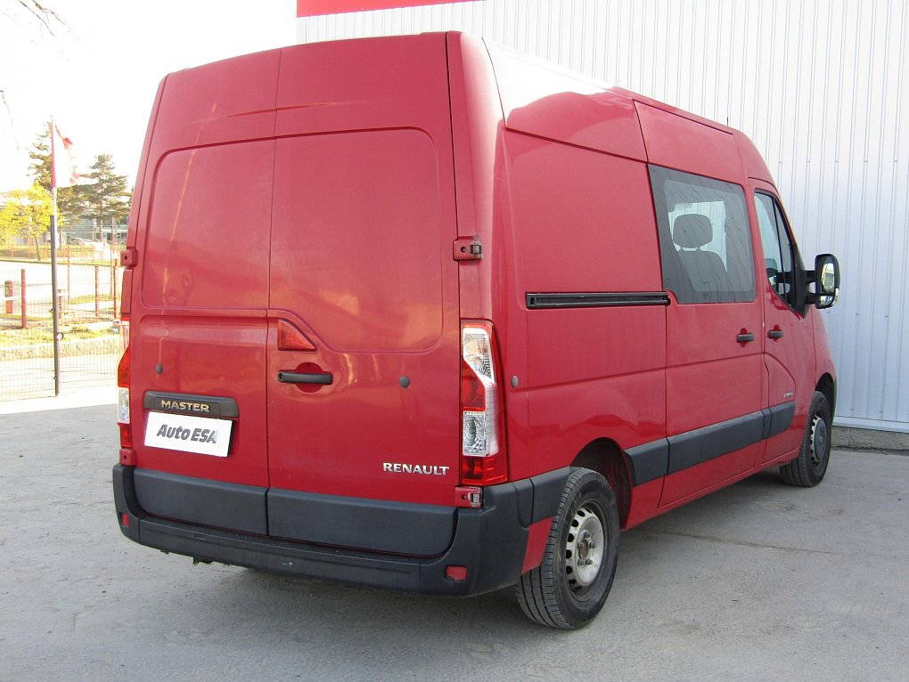 Renault Master 2.3dCi  L2H2 6míst
