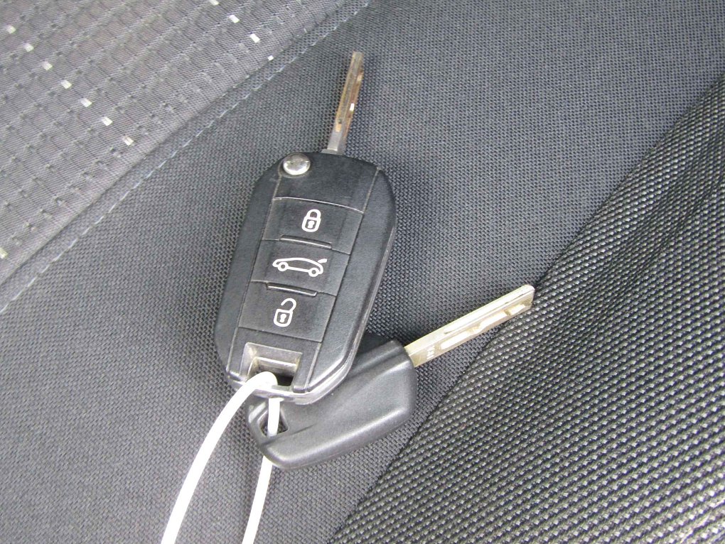 Peugeot 308 2.0 HDi 