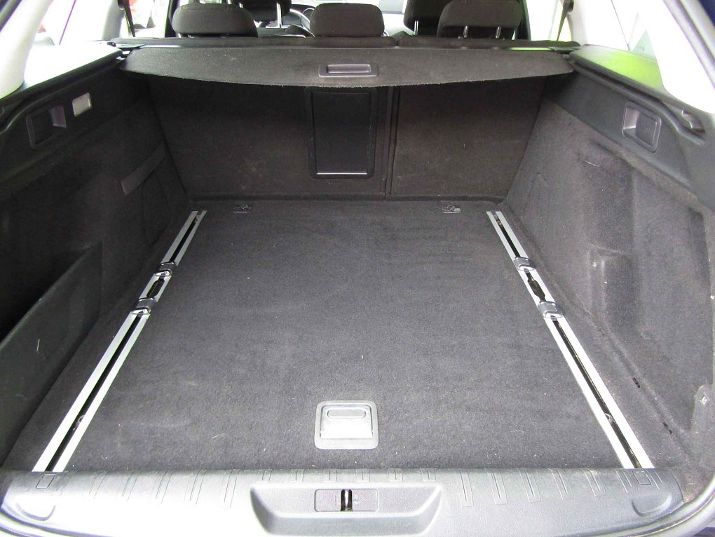 Peugeot 308 2.0 HDi 