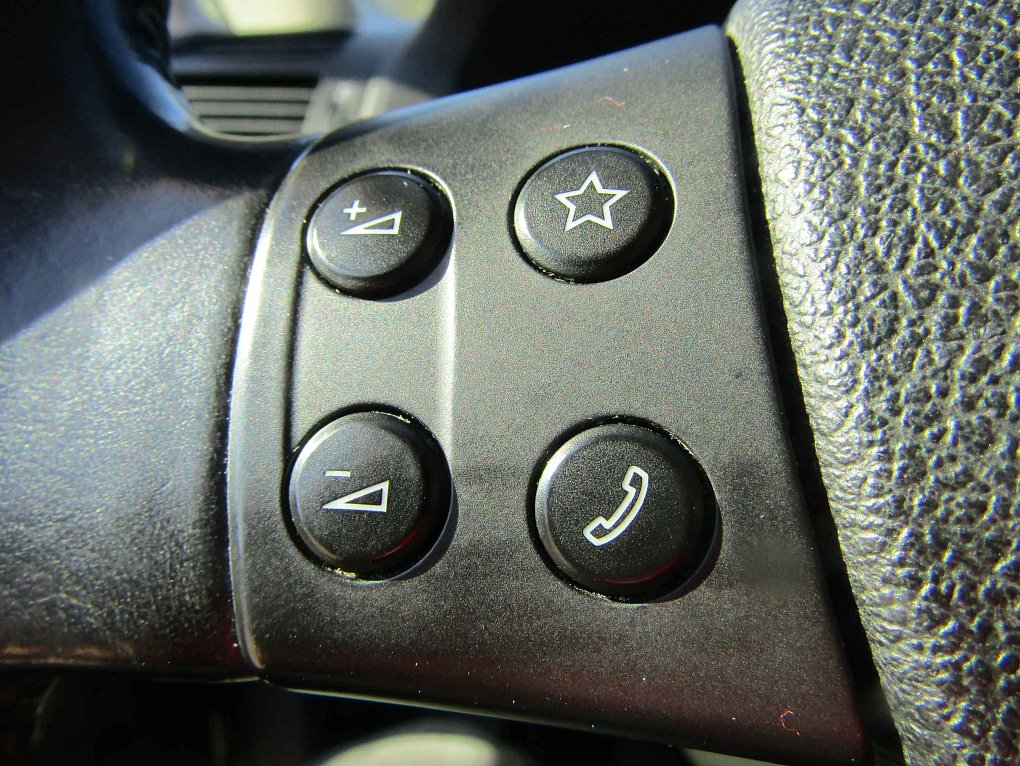 Volkswagen Touran 1.4 TSi CROSS