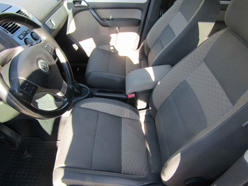 Volkswagen Touran 1.4 TSi CROSS