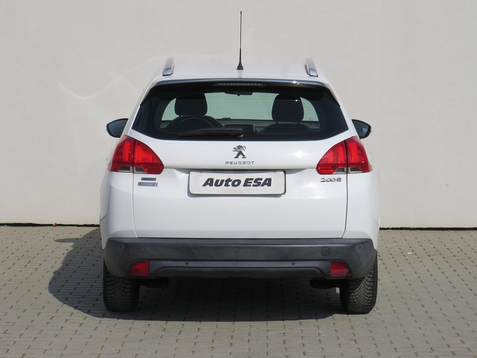 Peugeot 2008 1.2PT 