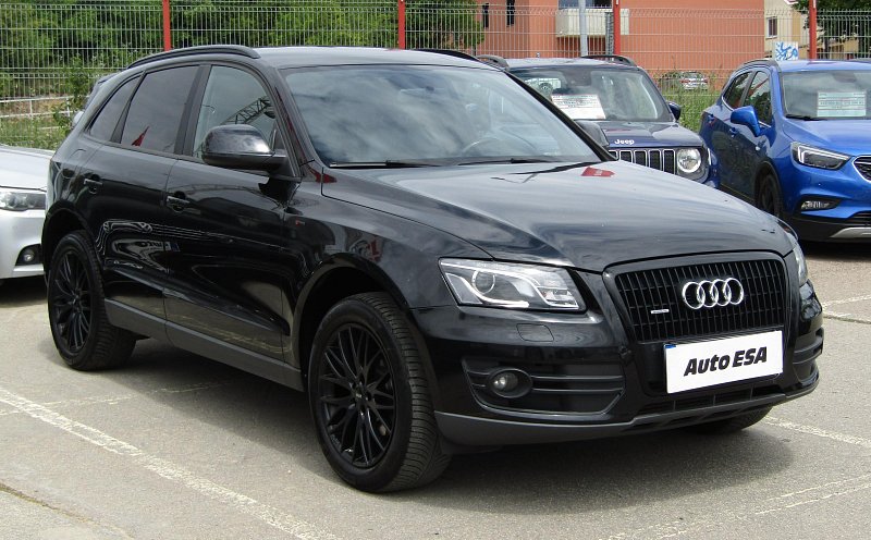 Audi Q5 2.0 TDi S-line Quattro