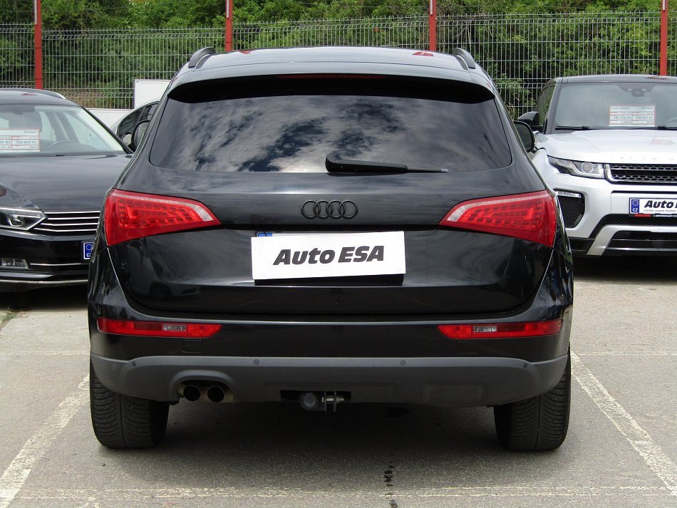 Audi Q5 2.0 TDi S-line Quattro