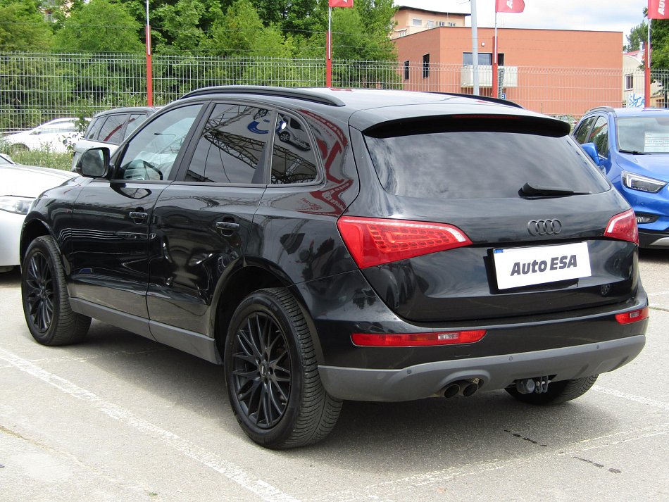 Audi Q5 2.0 TDi S-line Quattro