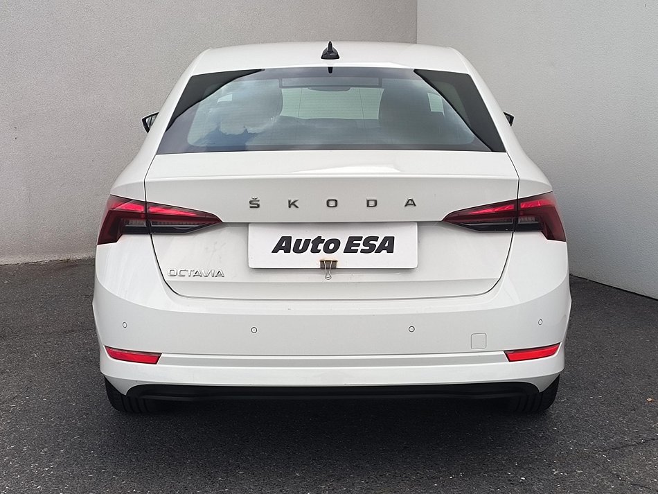 Škoda Octavia IV 1.5TSi 