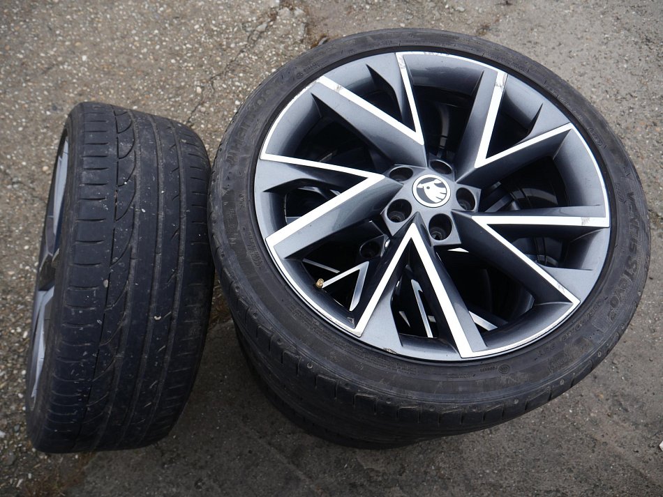 Škoda Superb III 1.8TSi 