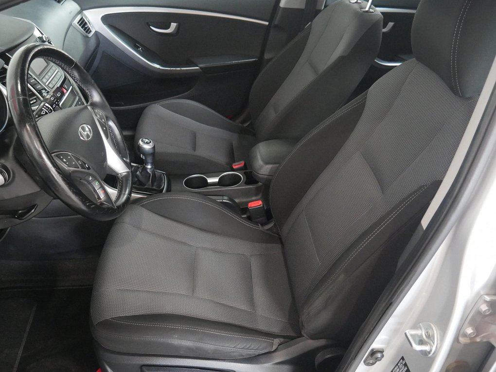 Hyundai I30 1.6CRDi 