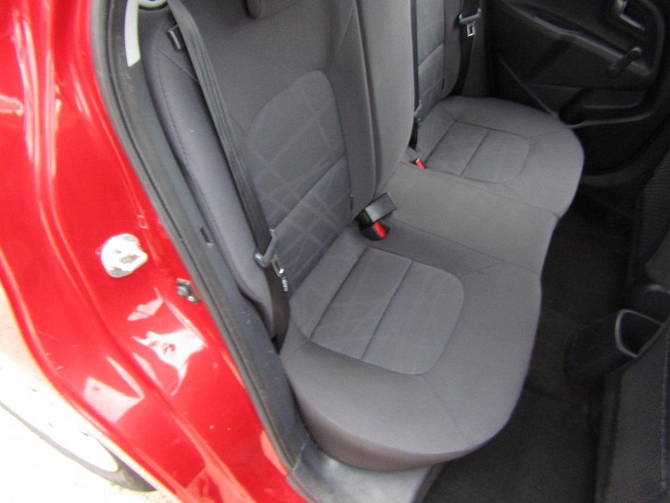 Kia Rio 1.25 i 