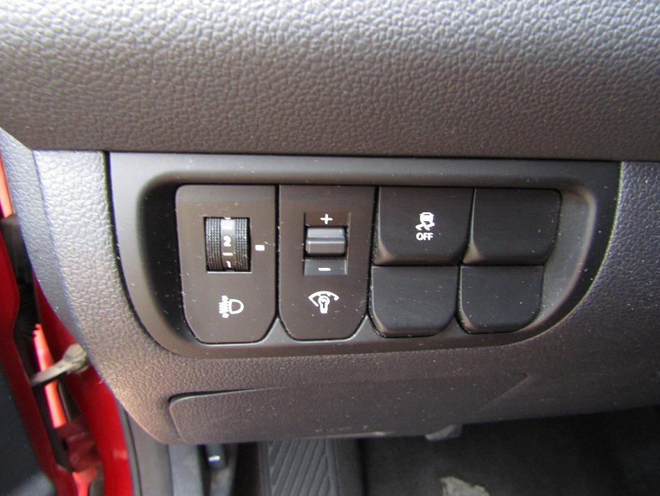 Kia Rio 1.25 i 