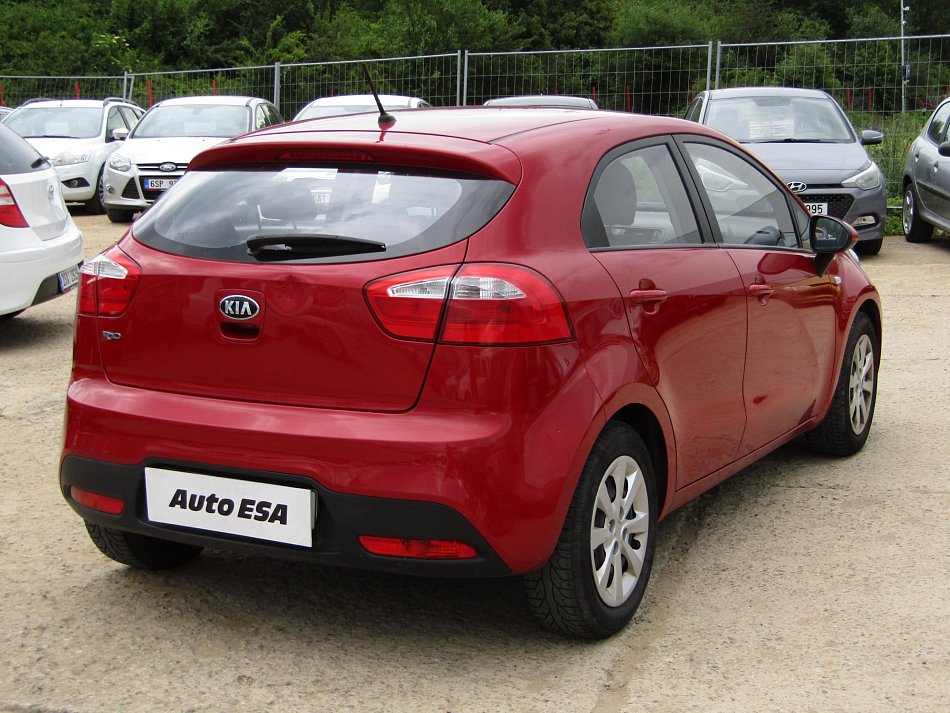 Kia Rio 1.25 i 