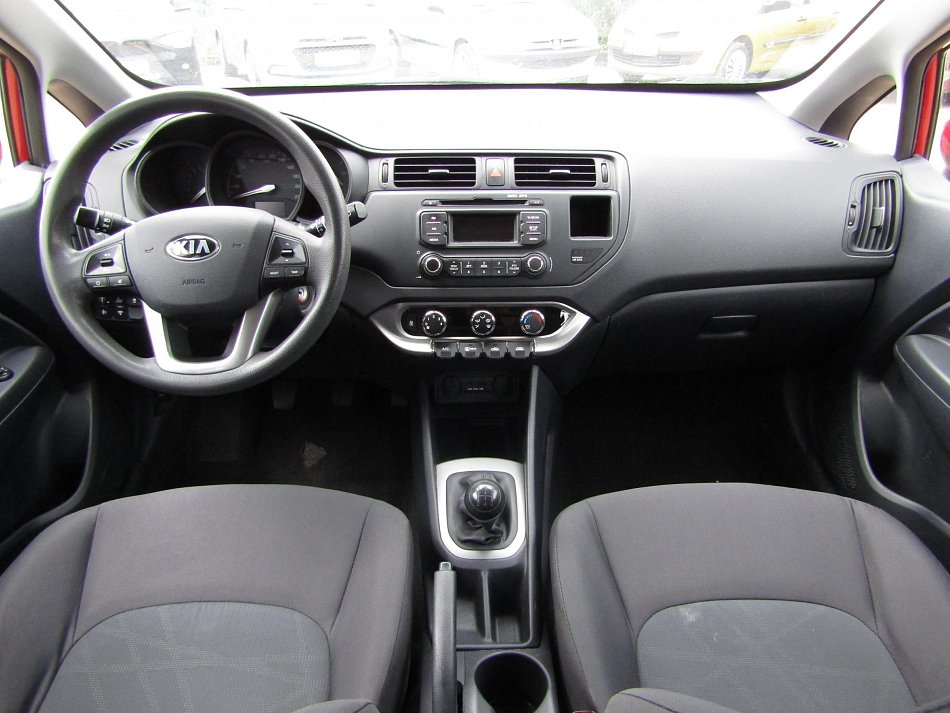 Kia Rio 1.25 i 