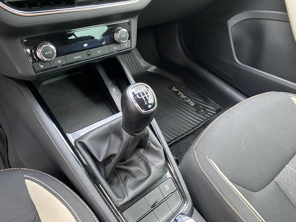 Škoda Scala 1.5 TSi Style