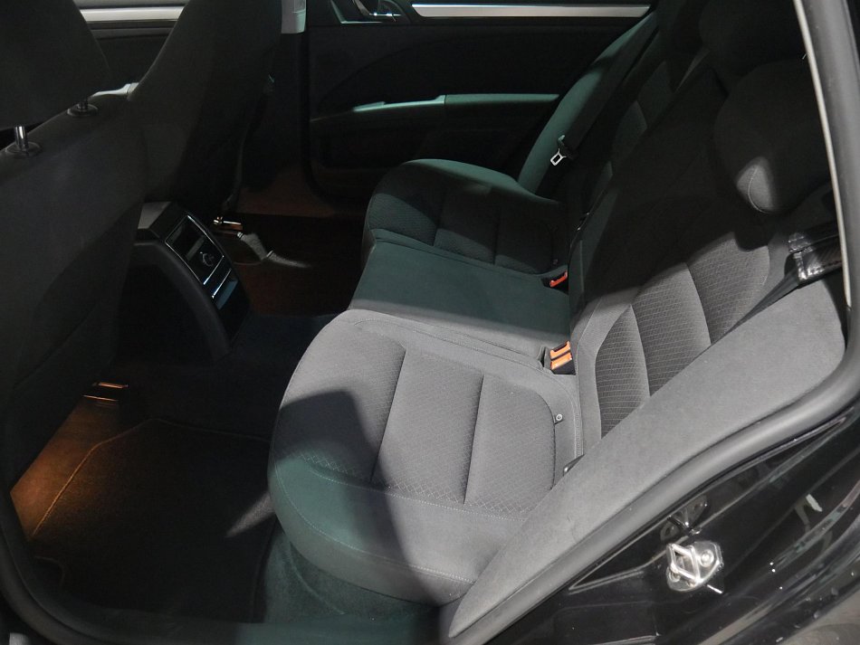 Škoda Superb II 2.0 TDi 