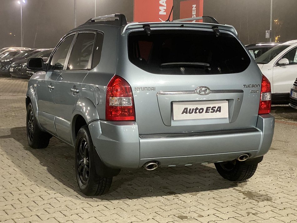 Hyundai Tucson 2.0 i  4WD