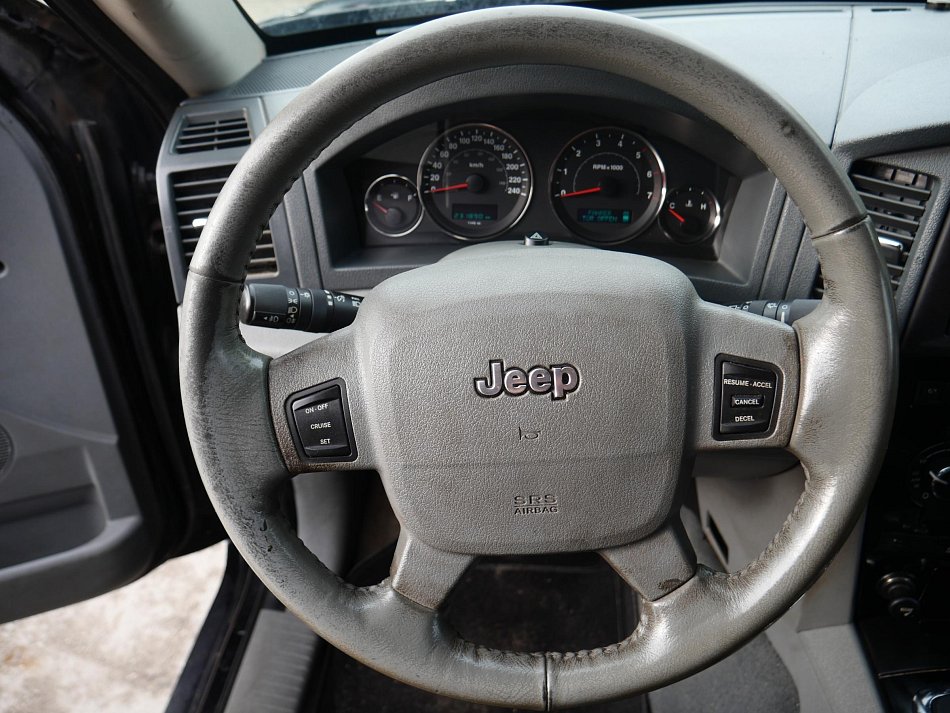 Jeep Grand Cherokee 3.0.  4x4