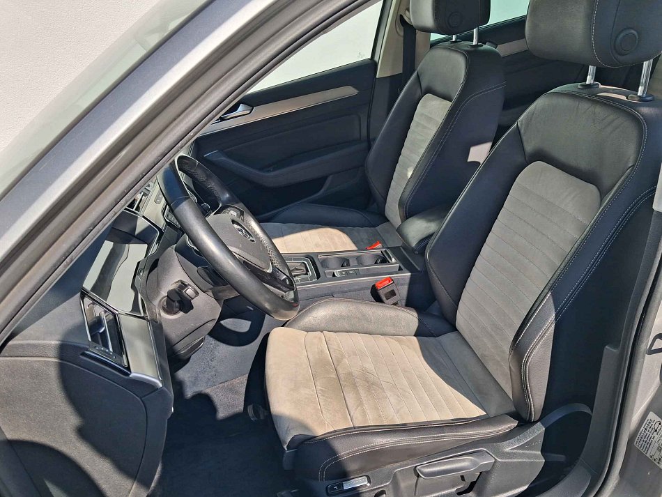 Volkswagen Passat 2.0 TDi Highline 4 Motion