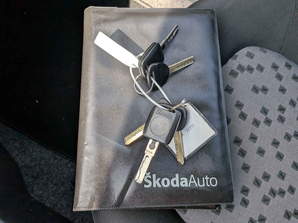 Škoda Fabia I 1.2i  sedan