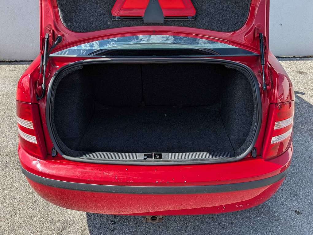 Škoda Fabia I 1.2i  sedan