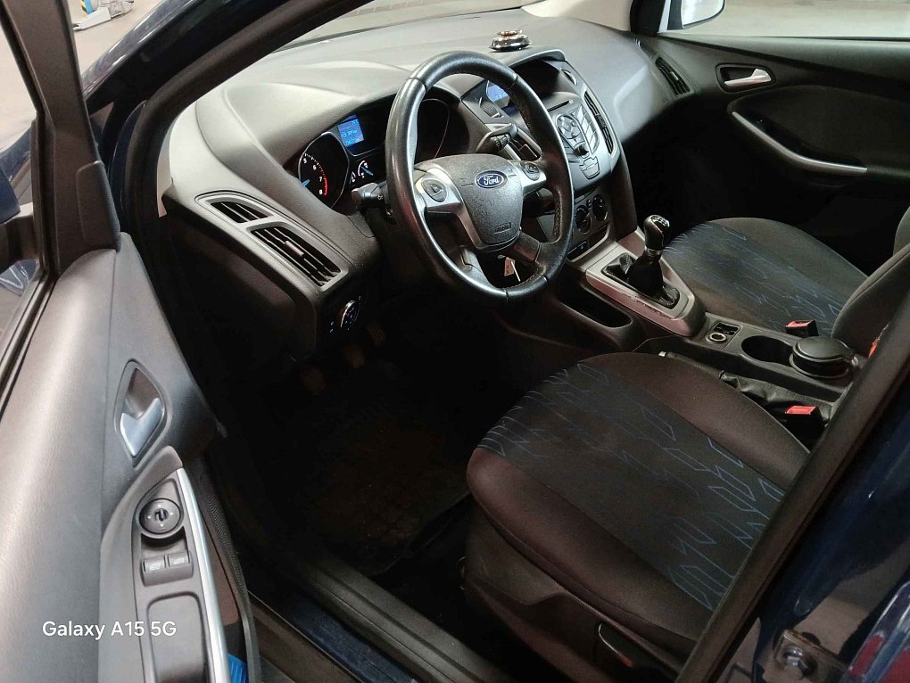 Ford Focus 1.6 i 