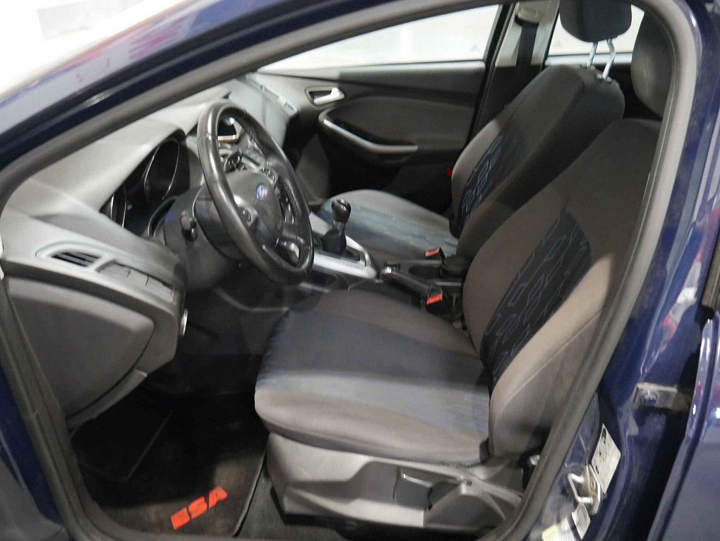 Ford Focus 1.6 i 