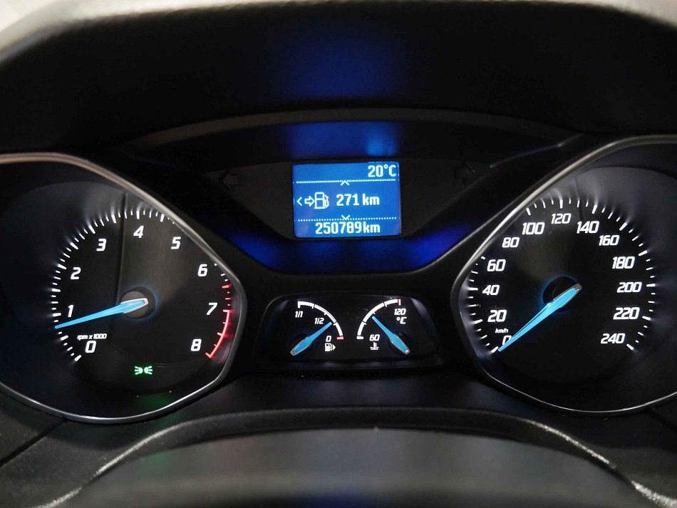 Ford Focus 1.6 i 
