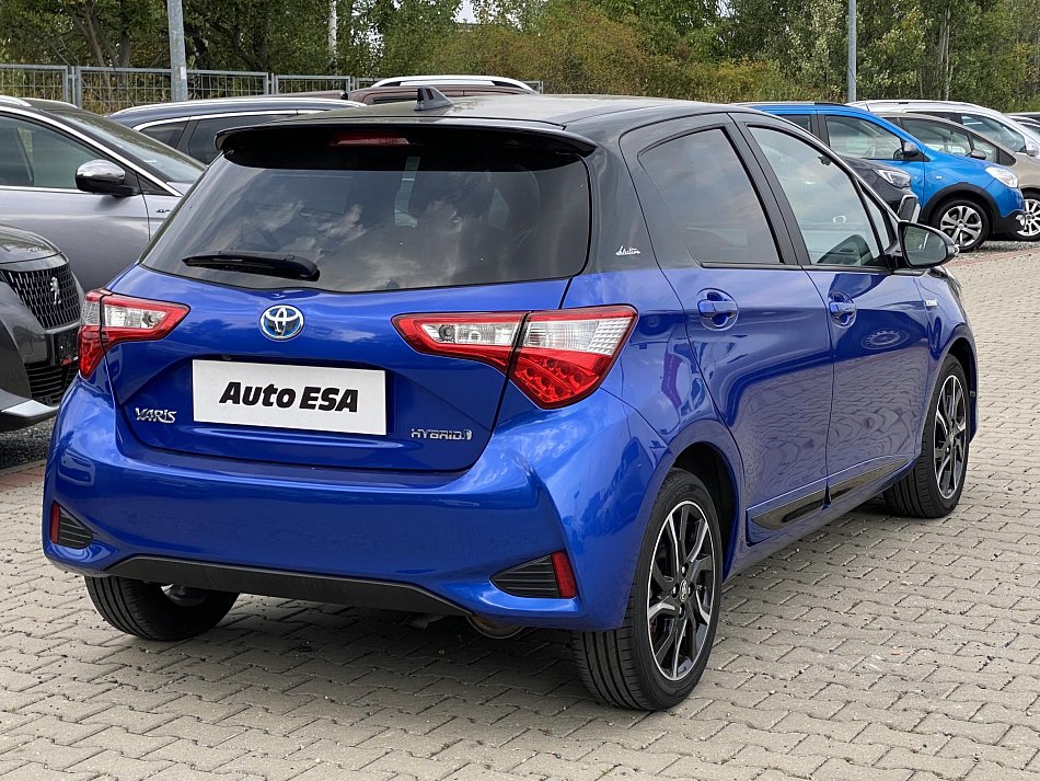 Toyota Yaris 1.5Hybrid 