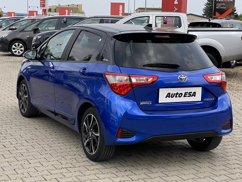 Toyota Yaris 1.5Hybrid 
