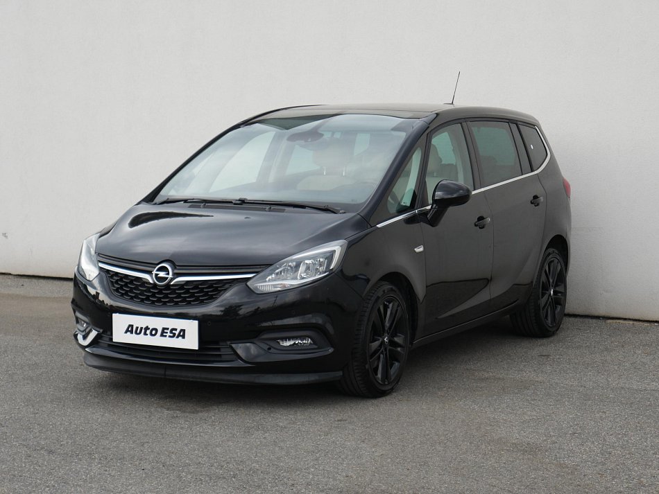 Opel Zafira 1.4i 