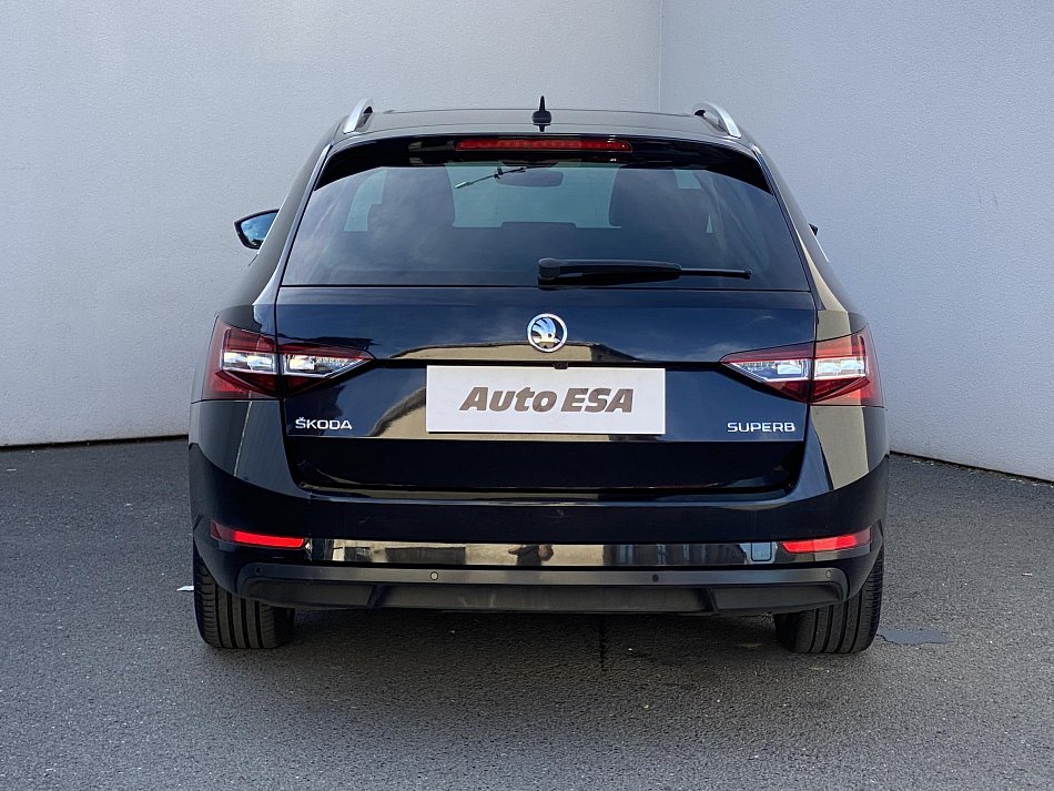 Škoda Superb III 2.0 TDi L&K