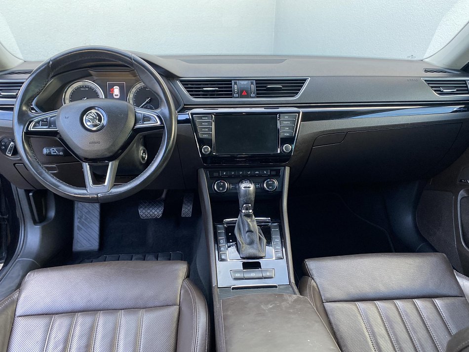 Škoda Superb III 2.0 TDi L&K