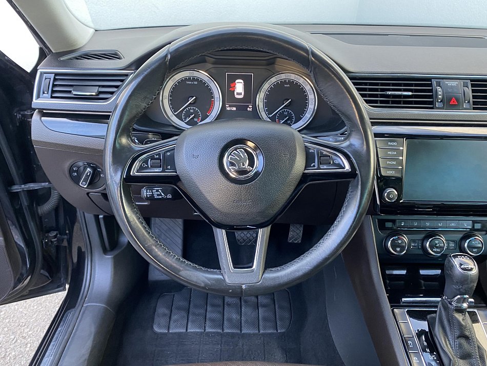 Škoda Superb III 2.0 TDi L&K