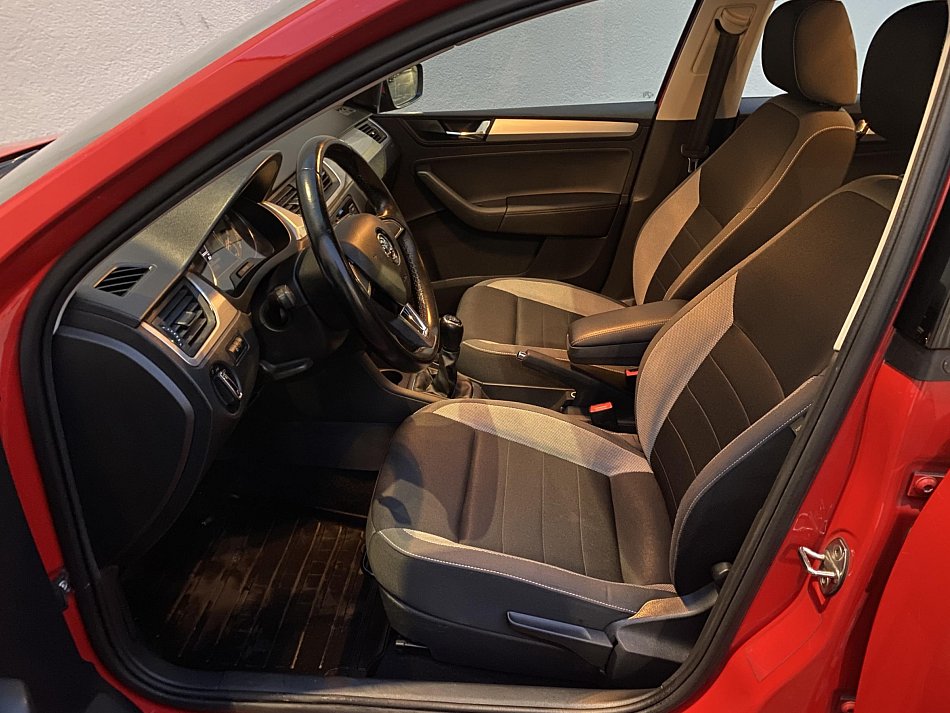 Škoda Rapid 1.0 TSI Active