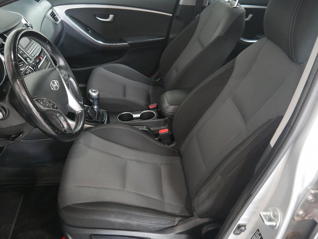Hyundai I30 1.6CRDi 