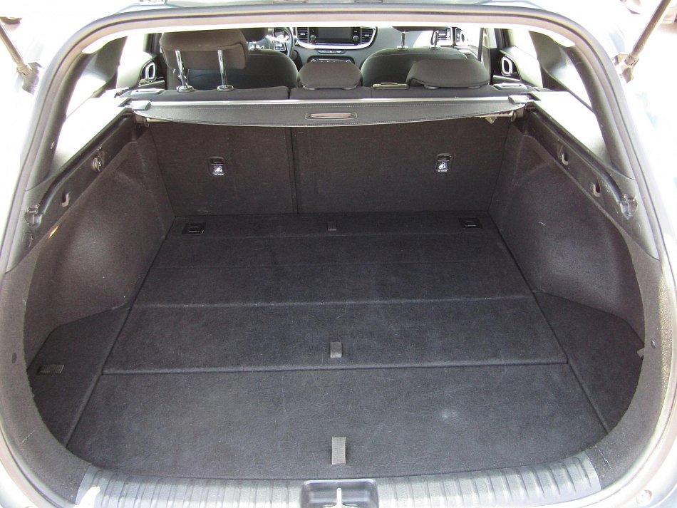 Kia Ceed 1.5 T-GDi Vision