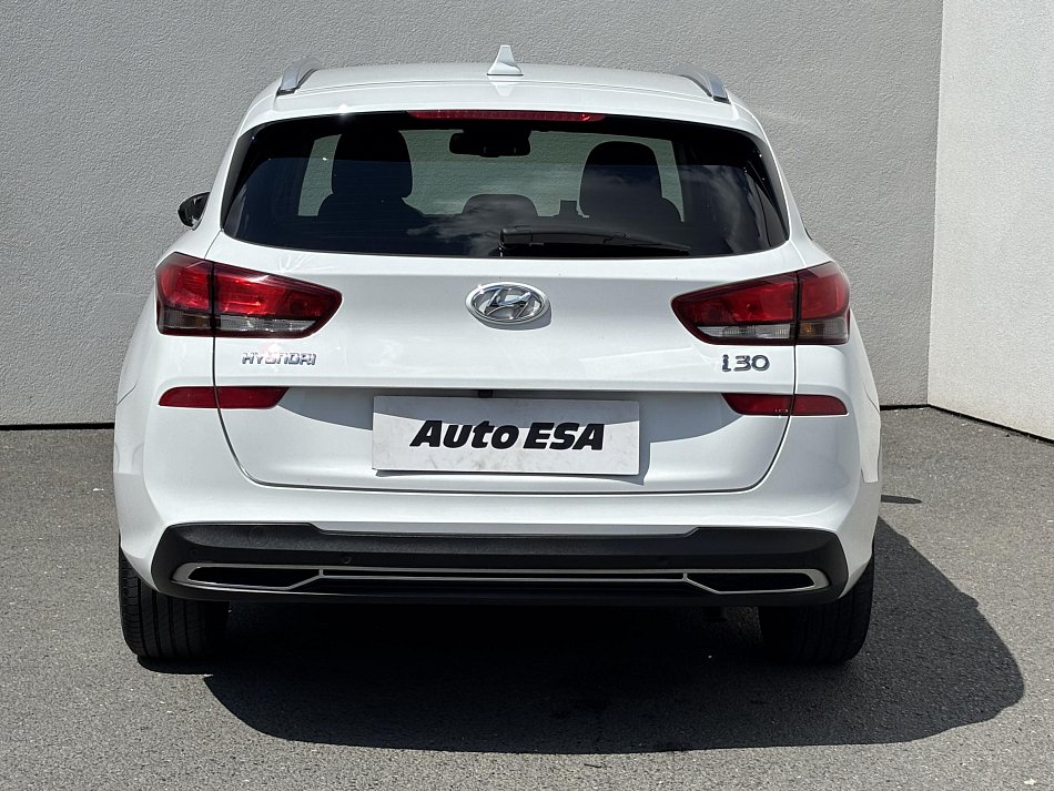 Hyundai I30 1.5 T-GDi Smart 48V