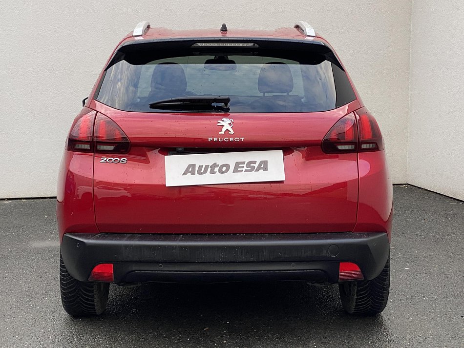 Peugeot 2008 1.2 PT Style