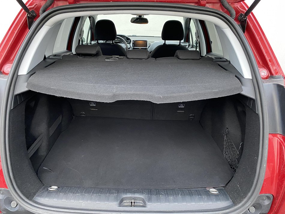 Peugeot 2008 1.2 PT Style