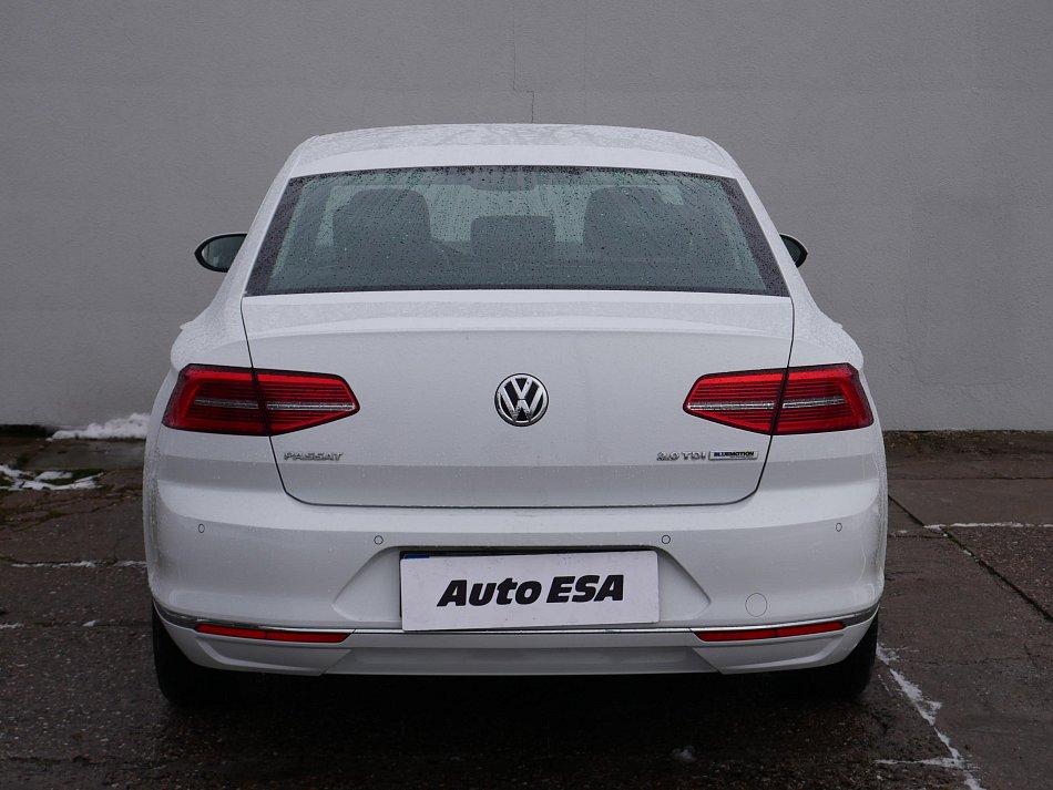 Volkswagen Passat 2.0 TDi Highline