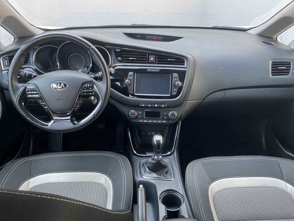 Kia Ceed 1.6 GDi 
