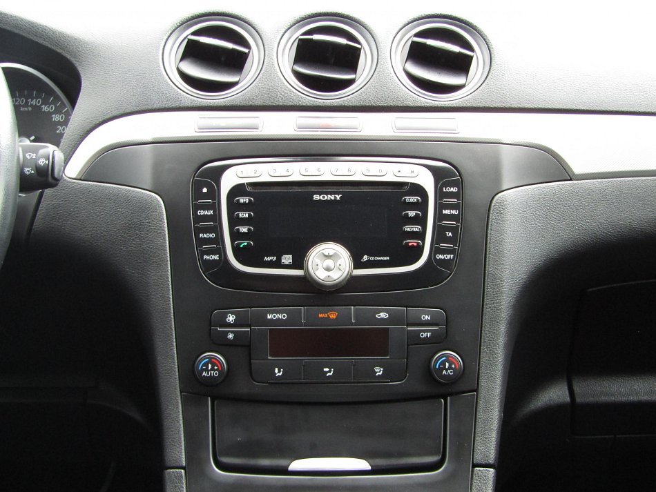 Ford S-MAX 2.0 DTCi  7míst