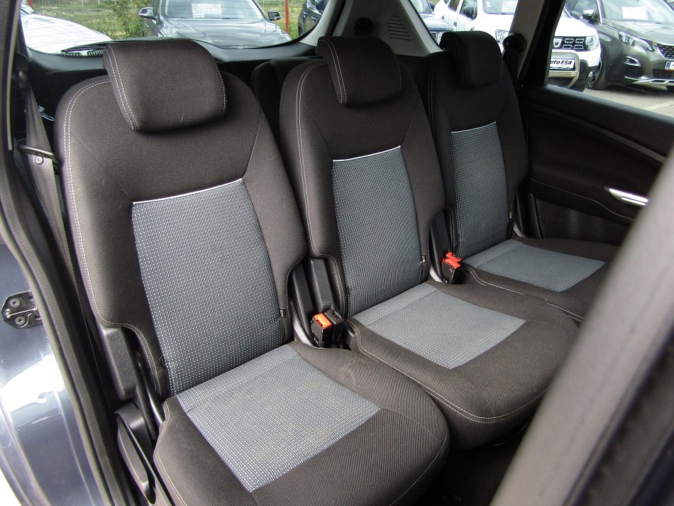 Ford S-MAX 2.0 DTCi  7míst