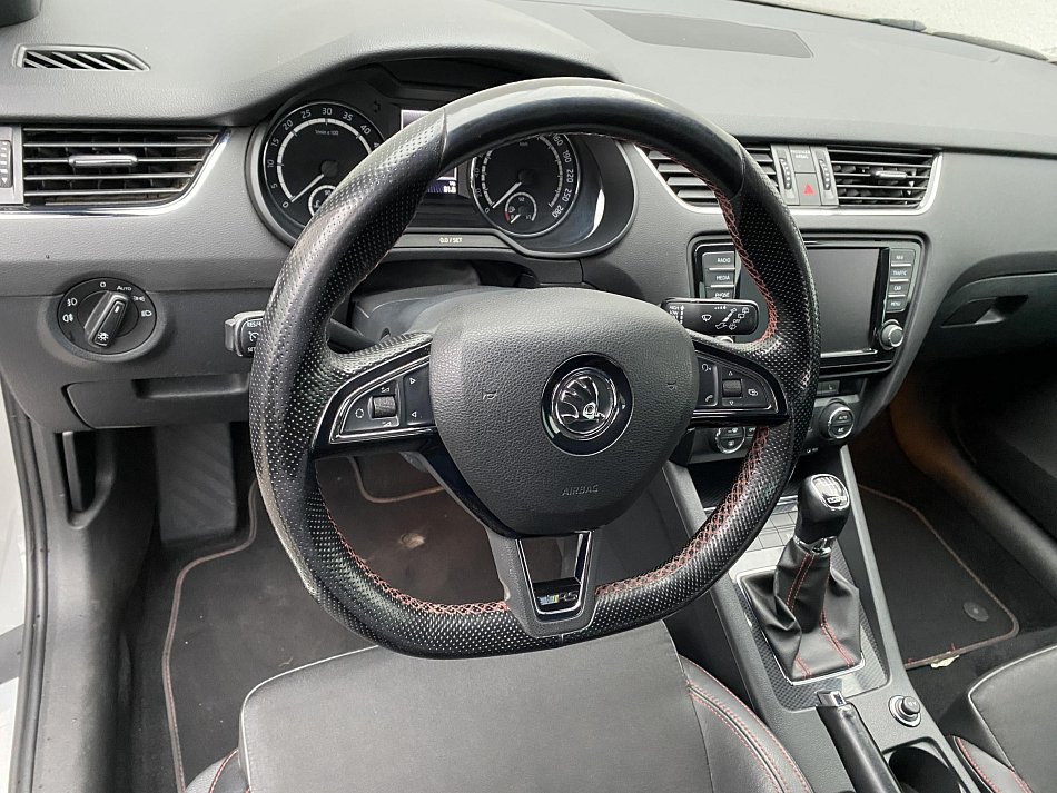 Škoda Octavia III 2.0 TDi RS