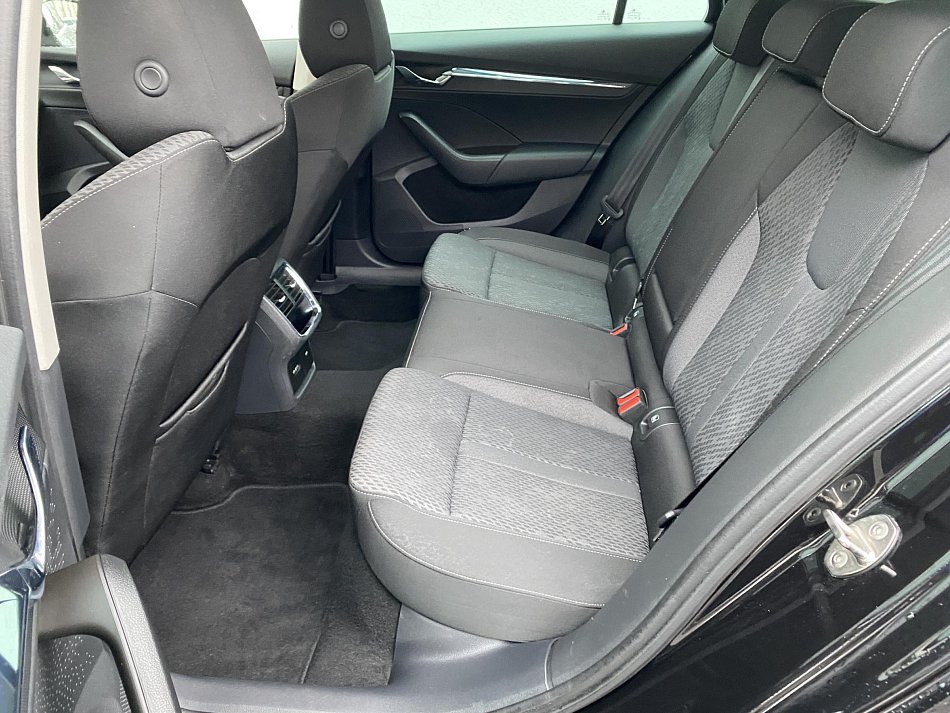 Škoda Octavia IV 2.0 TDi Style